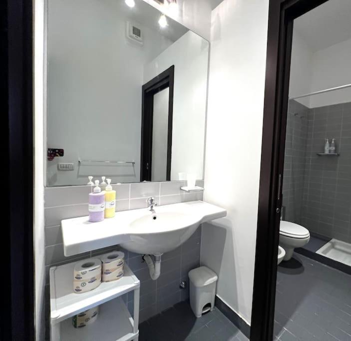 Warhol-Bozzi 59 Apartment Bari Ngoại thất bức ảnh
